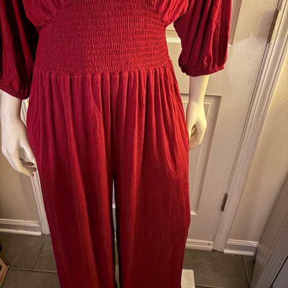 Jumpsuit - Picture 5 of 9